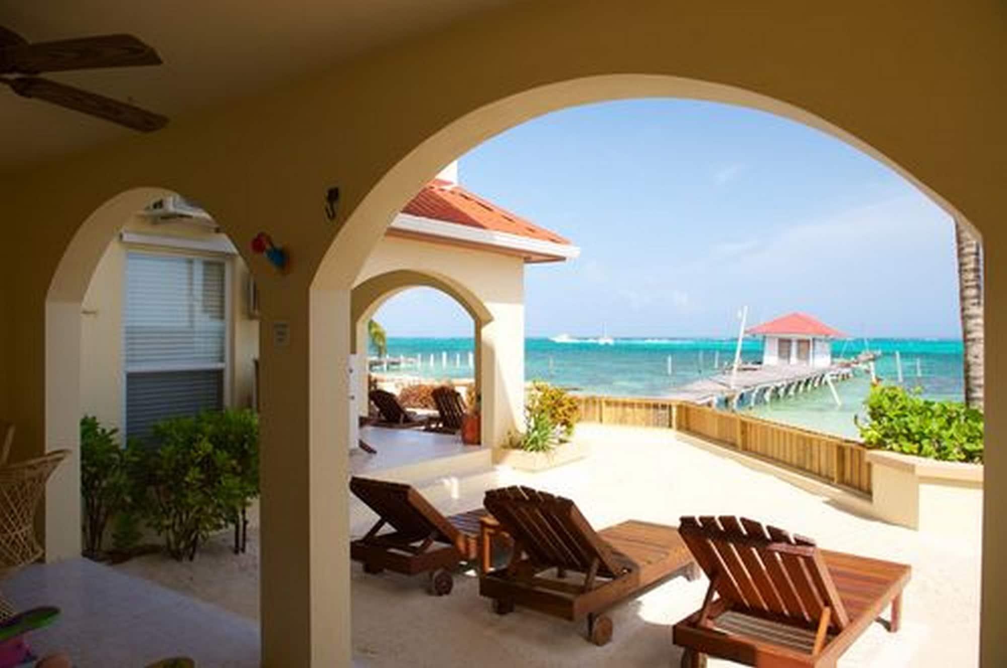 The Palms Oceanfront Suites San Pedro  Esterno foto