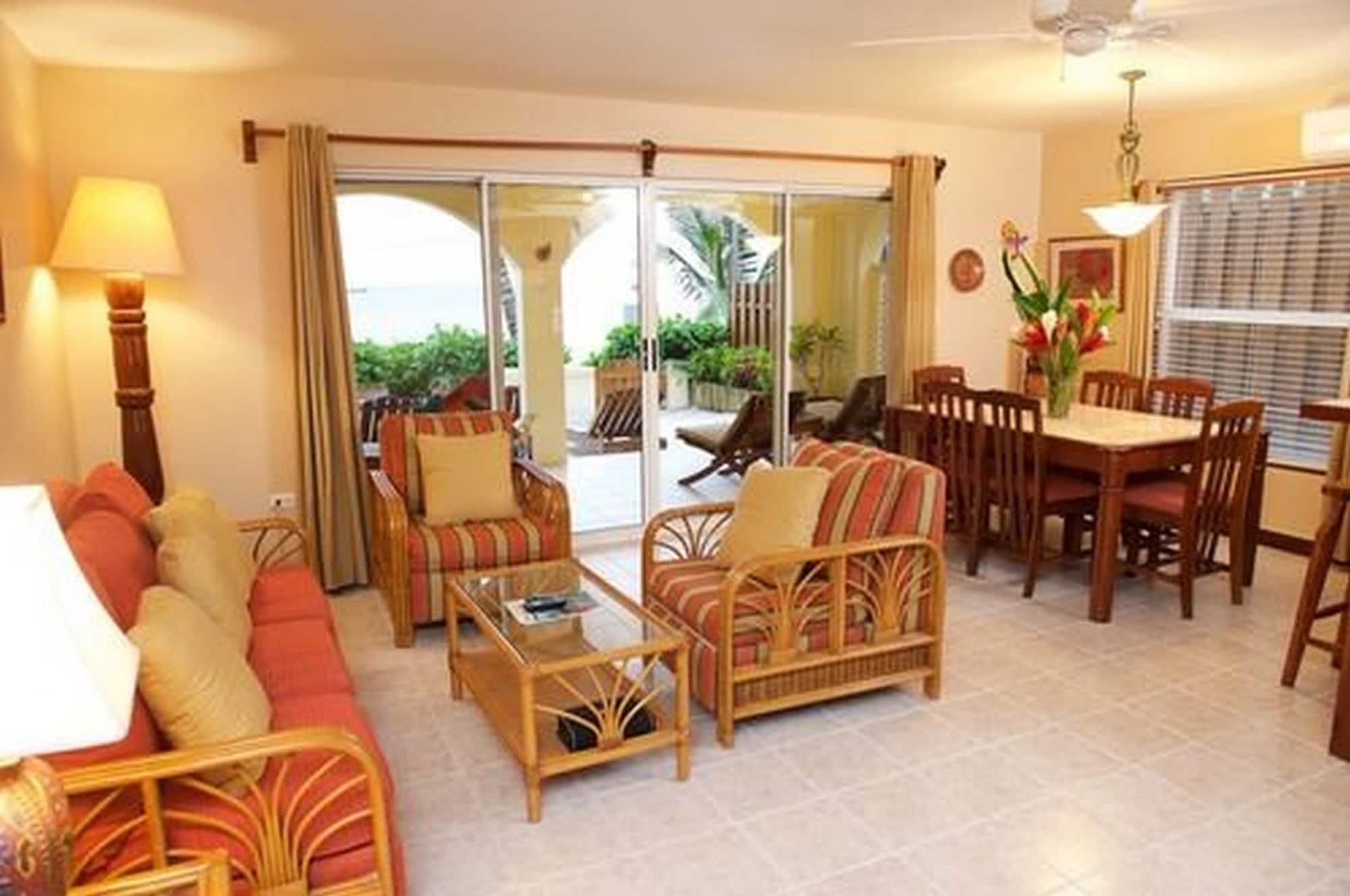 The Palms Oceanfront Suites San Pedro  Esterno foto