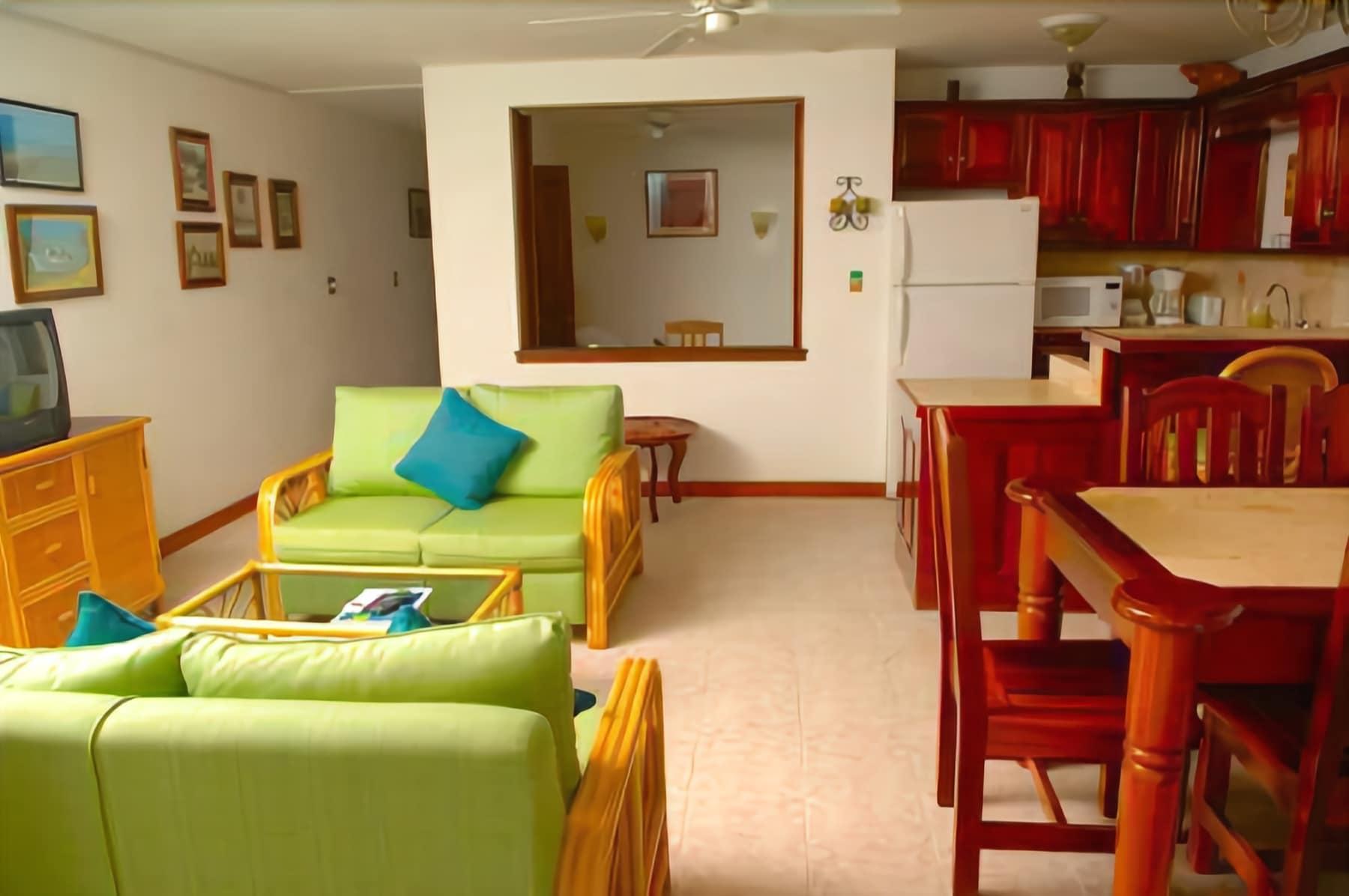 The Palms Oceanfront Suites San Pedro  Esterno foto