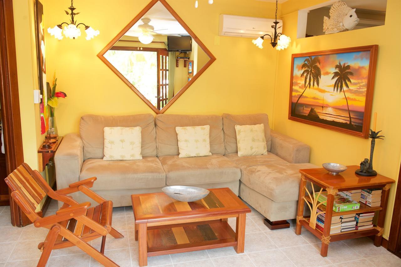 The Palms Oceanfront Suites San Pedro  Esterno foto